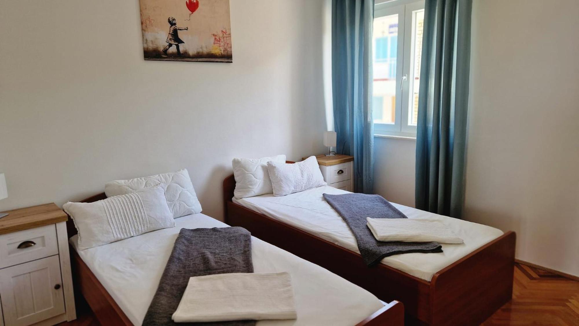 Apartments Mediteraneo Zaboric Eksteriør bilde