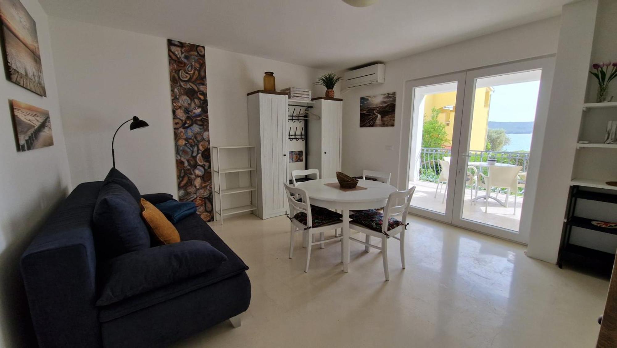 Apartments Mediteraneo Zaboric Eksteriør bilde